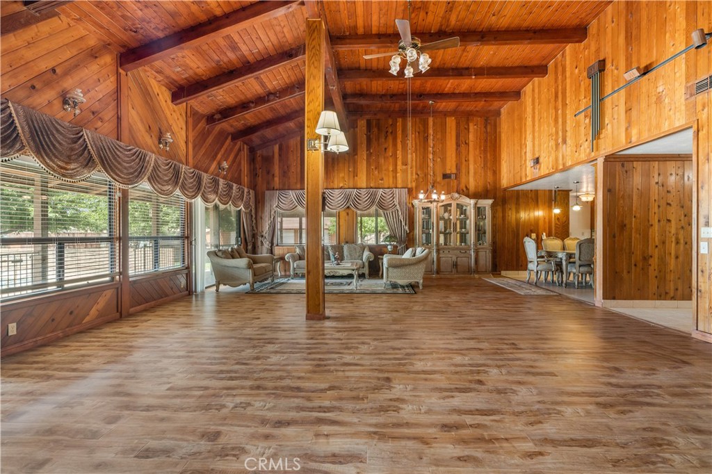 32623 Highway 190