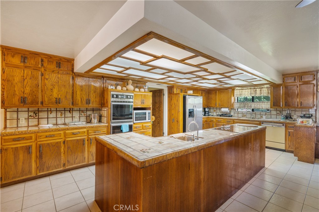 32623 Highway 190