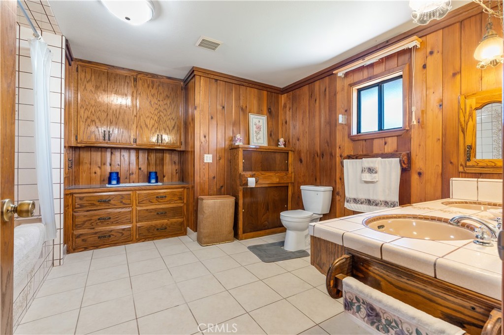 32623 Highway 190