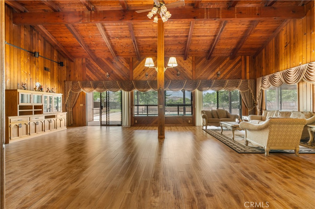 32623 Highway 190