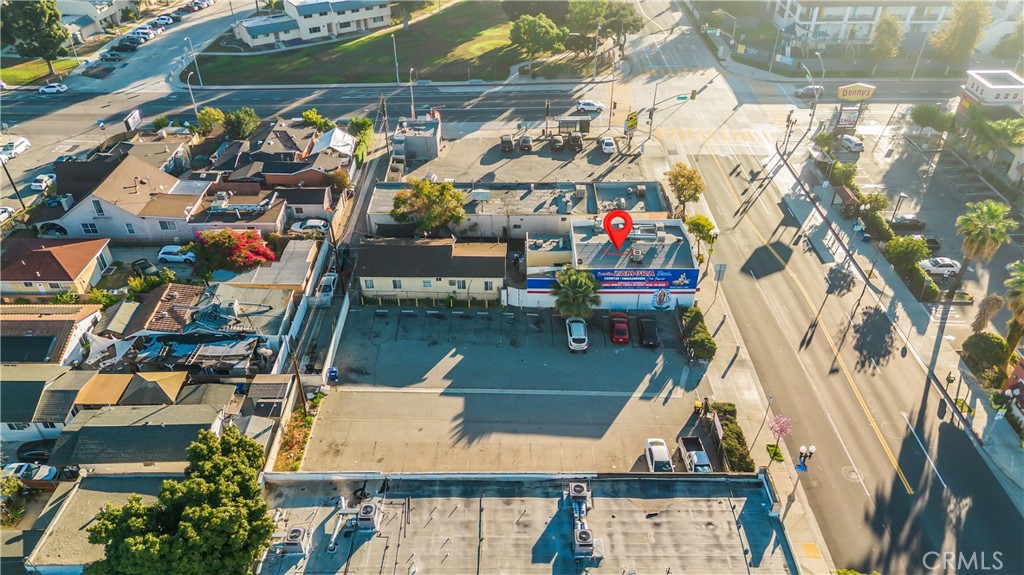 4771 E Cesar E Chavez