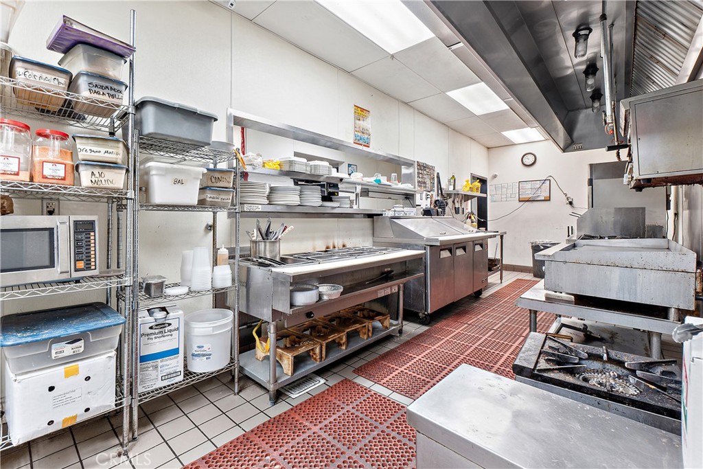 2363 California 105