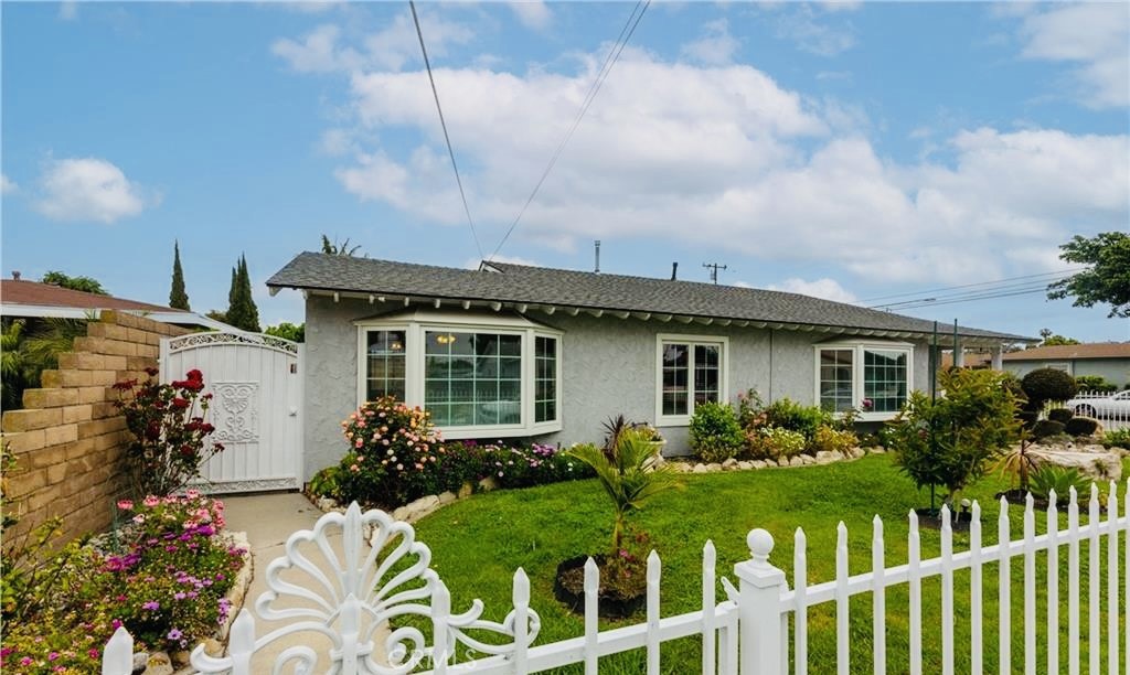 16822 Ardmore