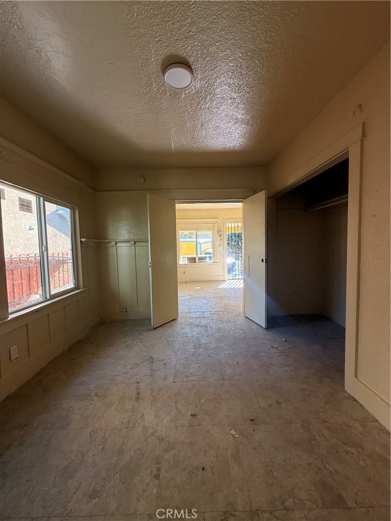 4257 San Pedro