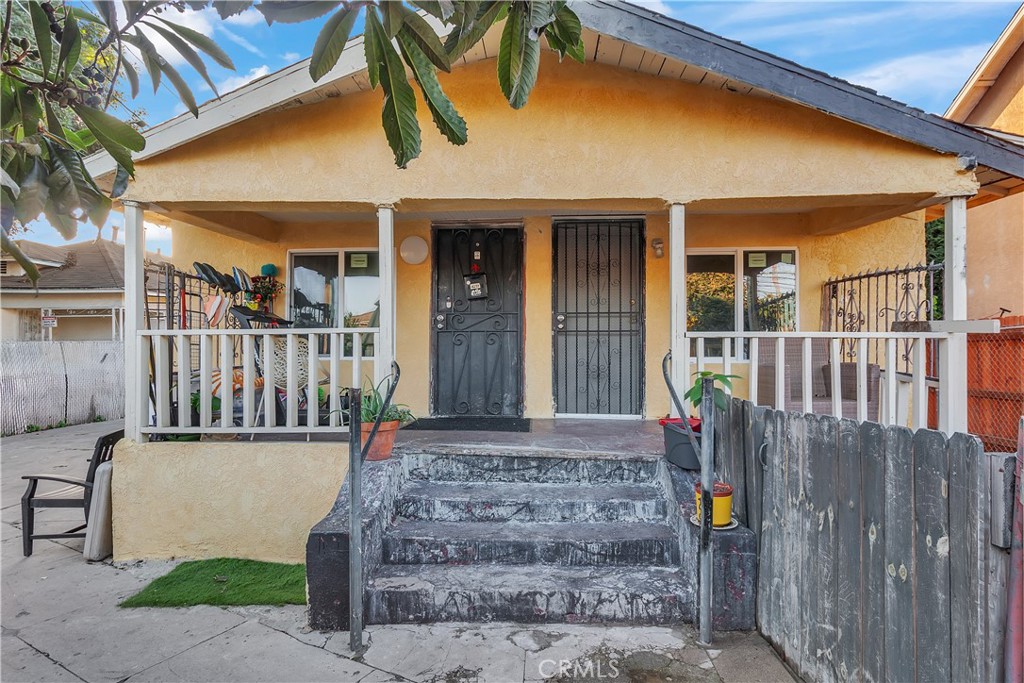 4257 San Pedro