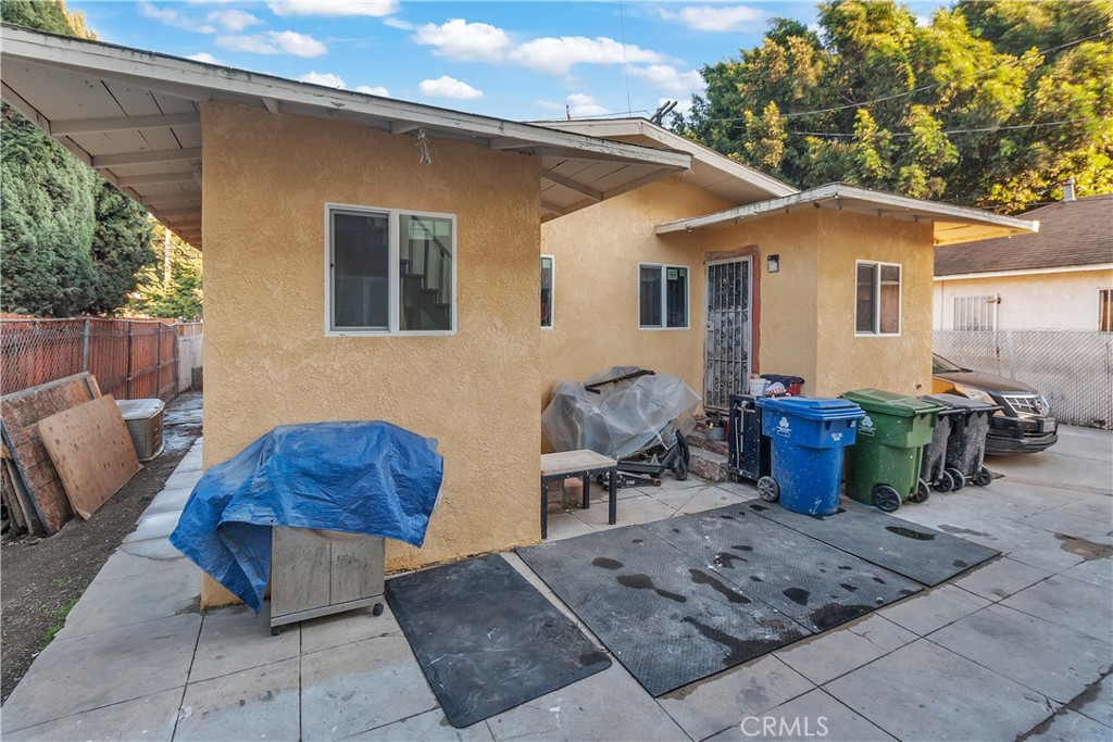 4257 San Pedro
