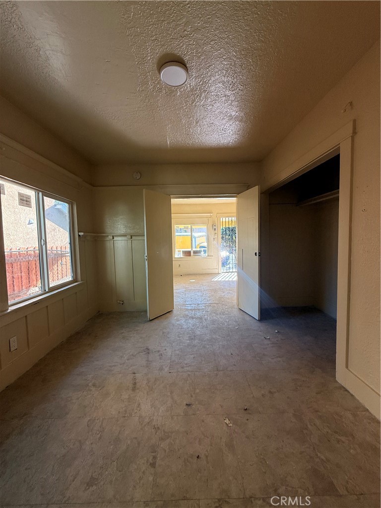 4257 San Pedro