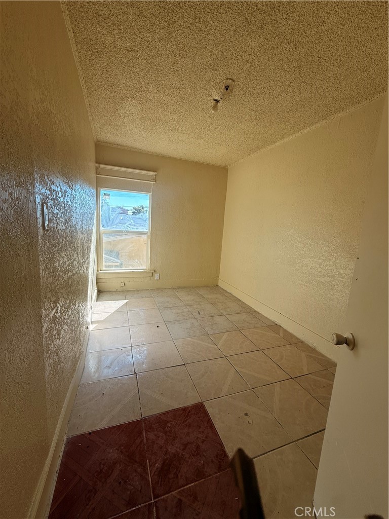 4257 San Pedro