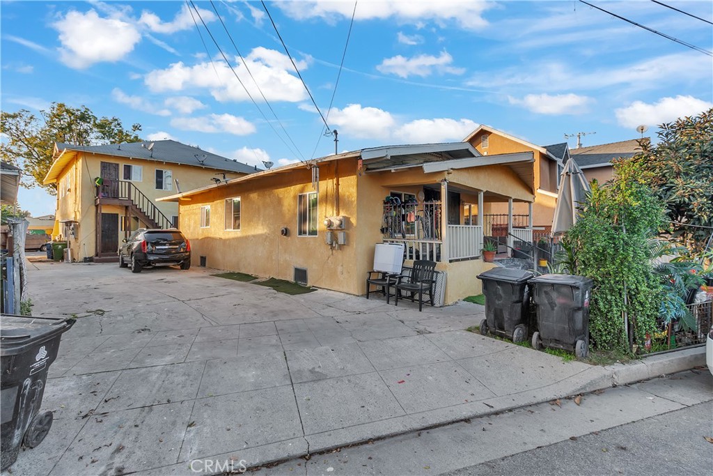 4257 San Pedro