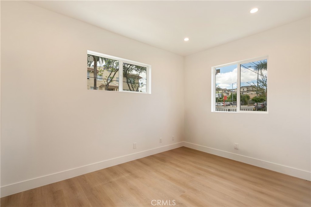2843 Folsom