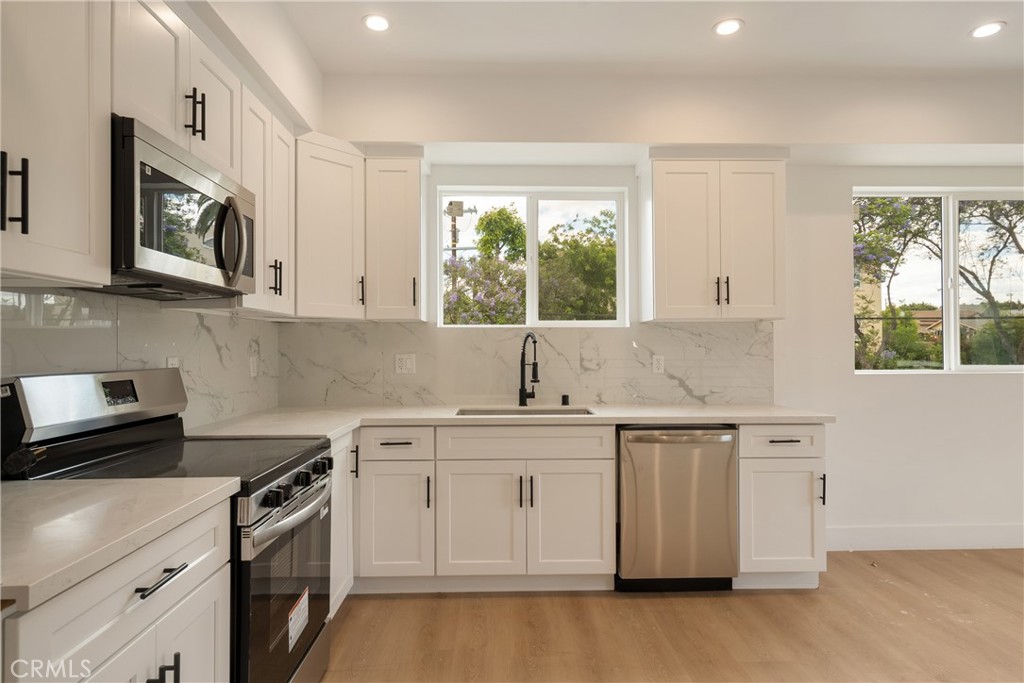 2843 Folsom