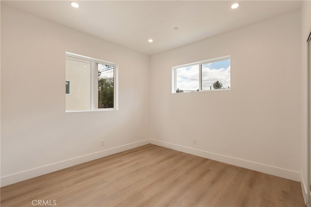 2843 Folsom