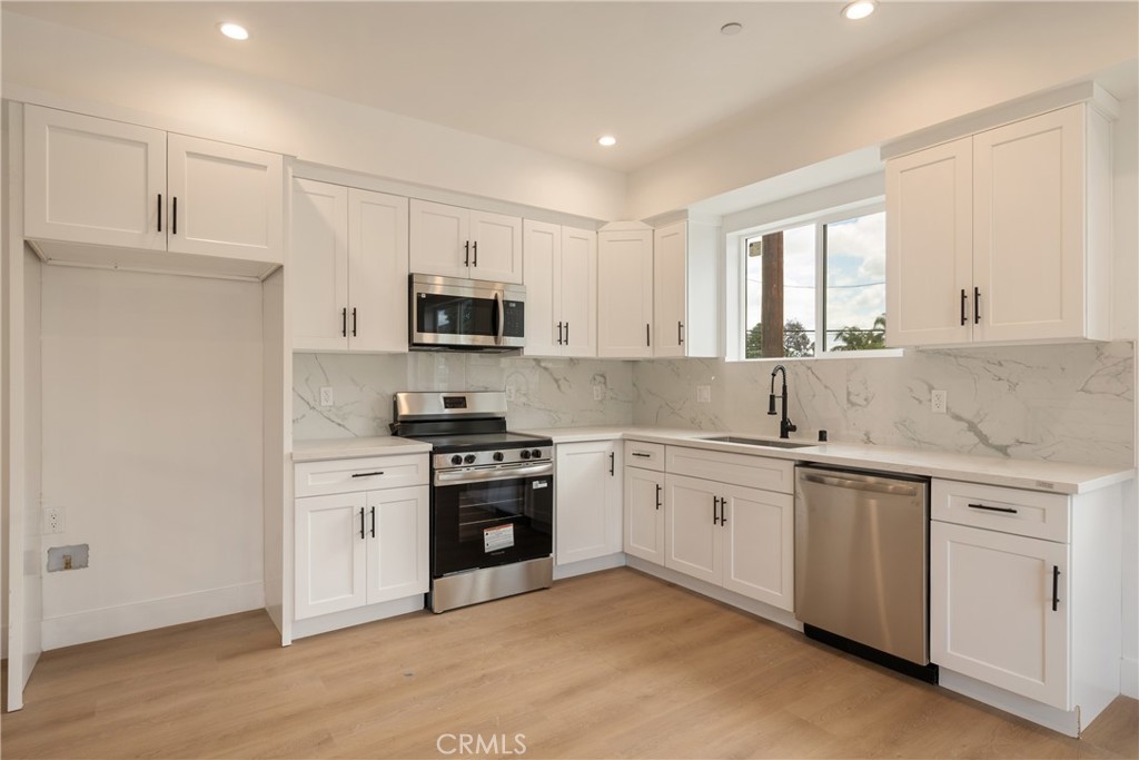2843 Folsom