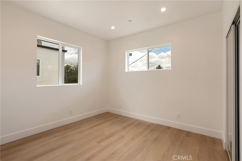 2843 Folsom