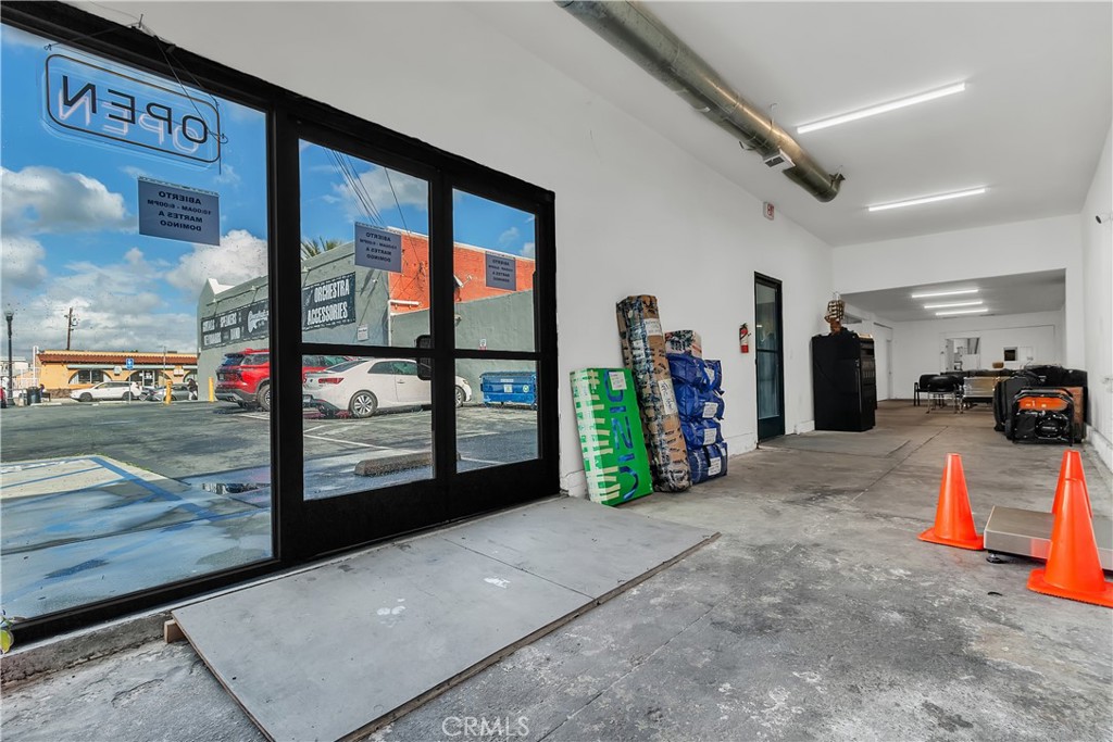 5110 Whittier