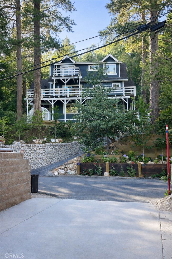 27313 Pinewood