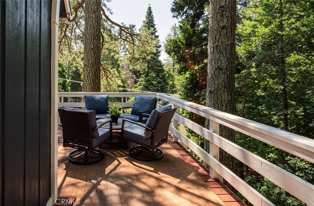 27313 Pinewood