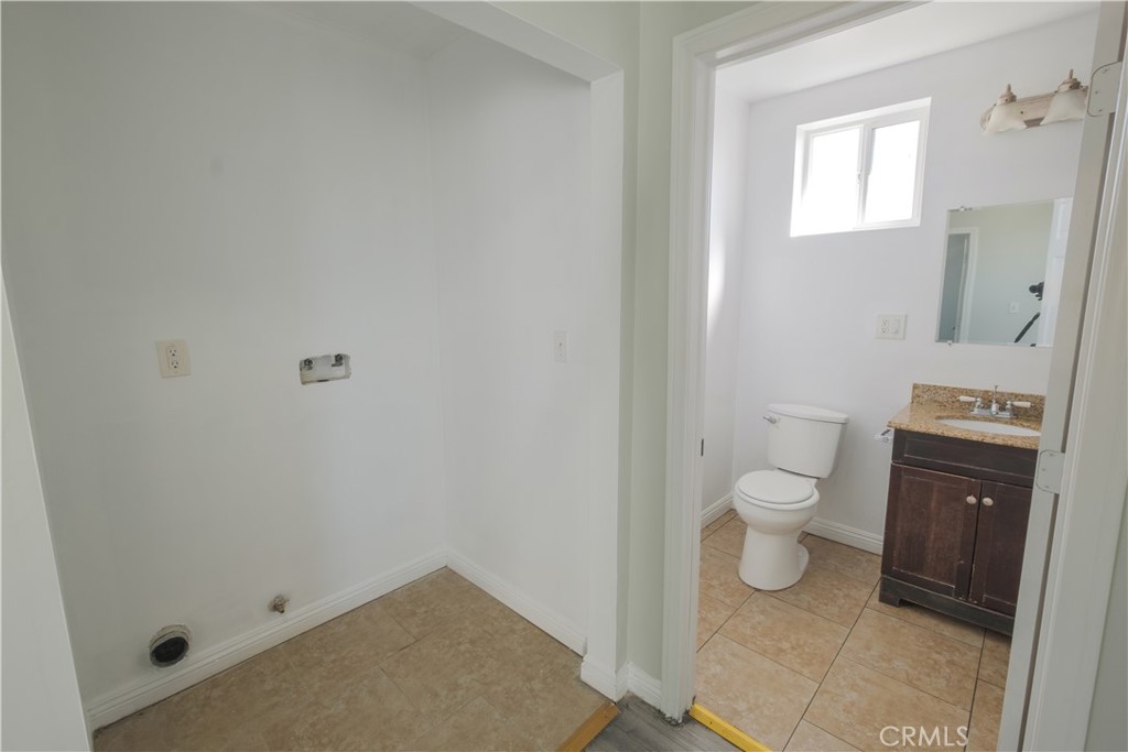 149 W Colden