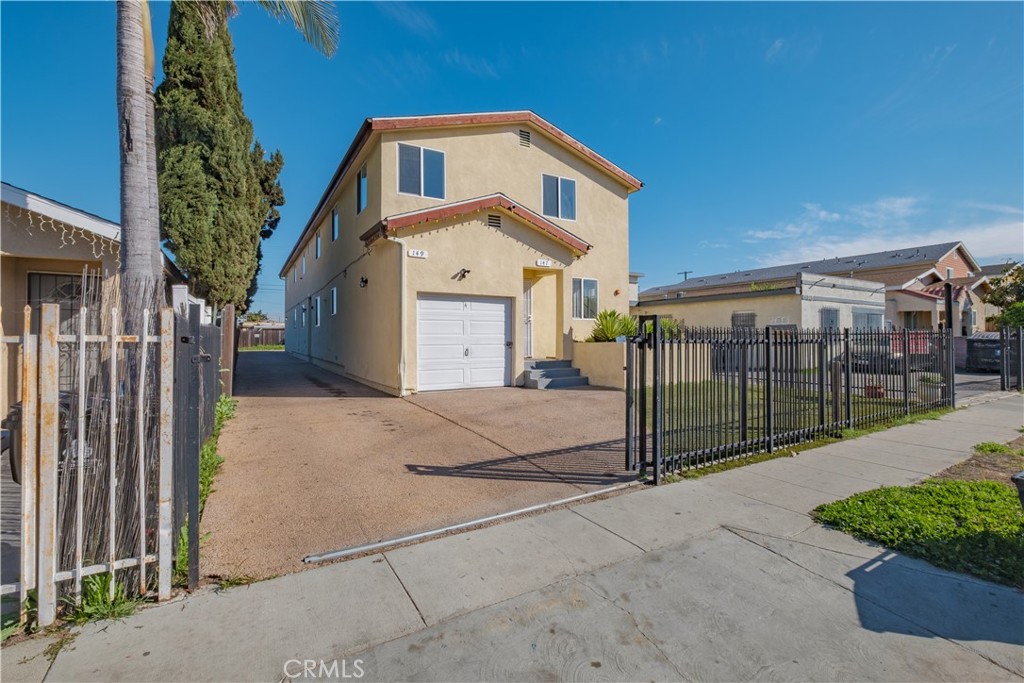 149 W Colden
