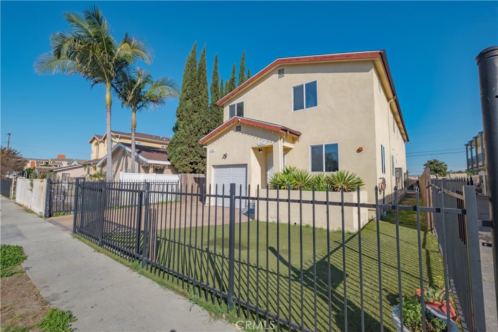 149 W Colden