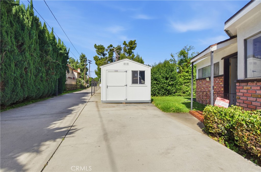 4216 Maxson