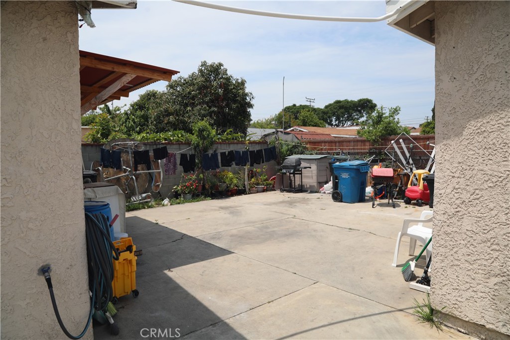3531 E 61st