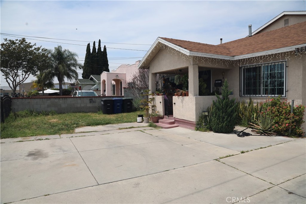3531 E 61st