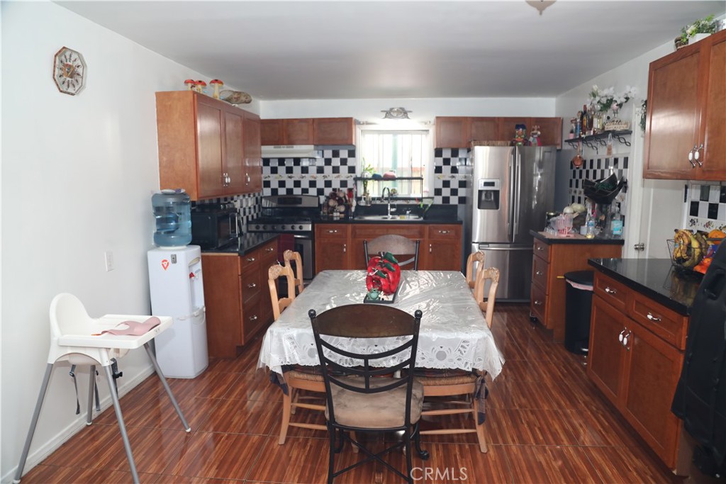 3531 E 61st