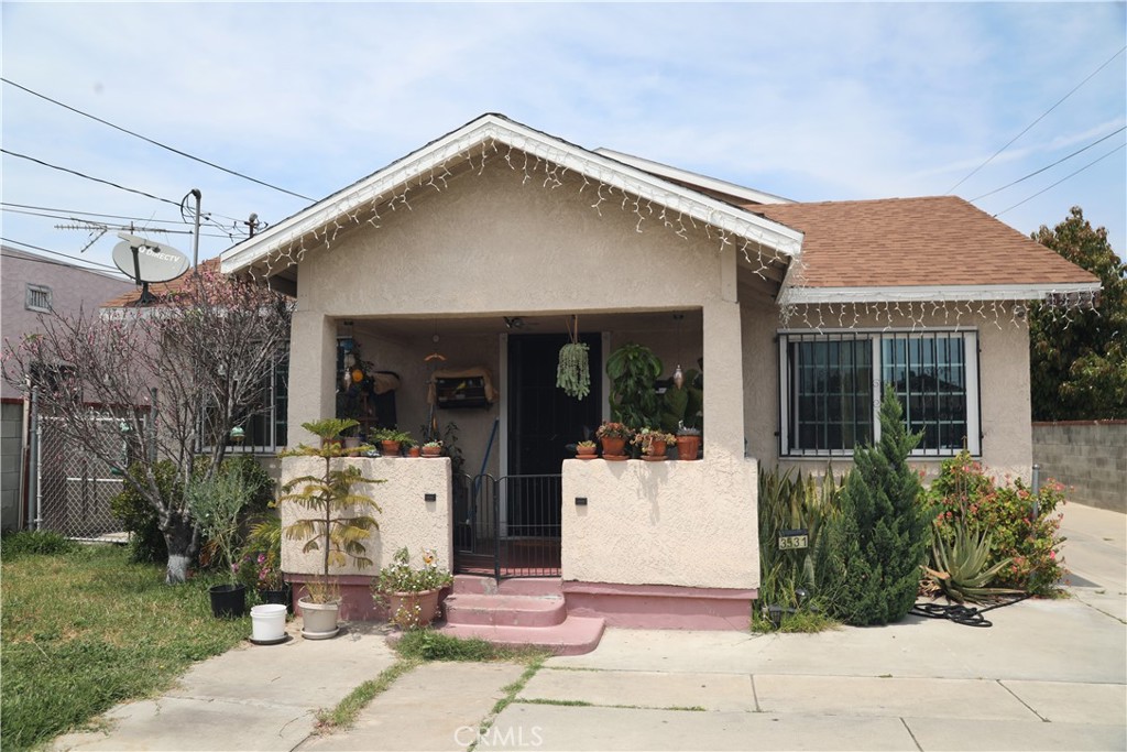 3531 E 61st