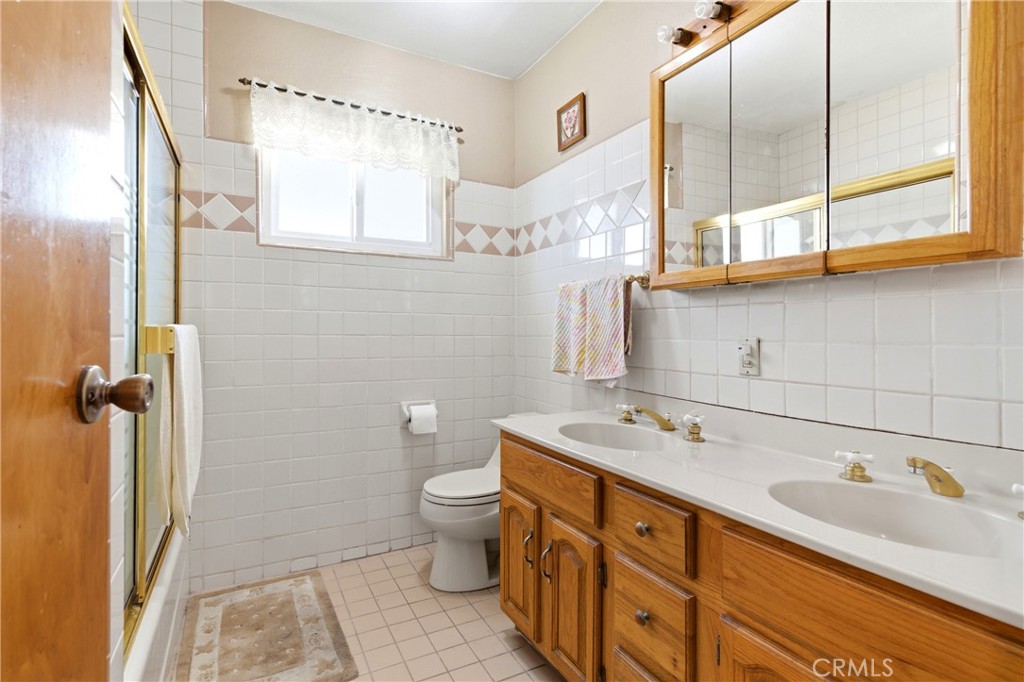321 N 18th
