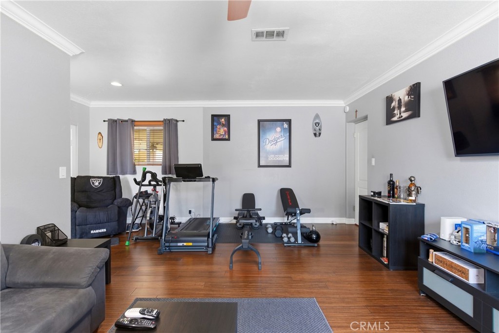 321 N 18th