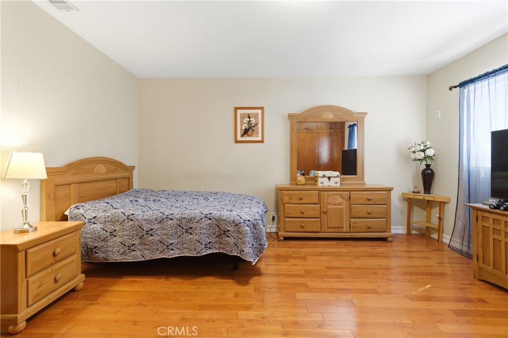 321 N 18th