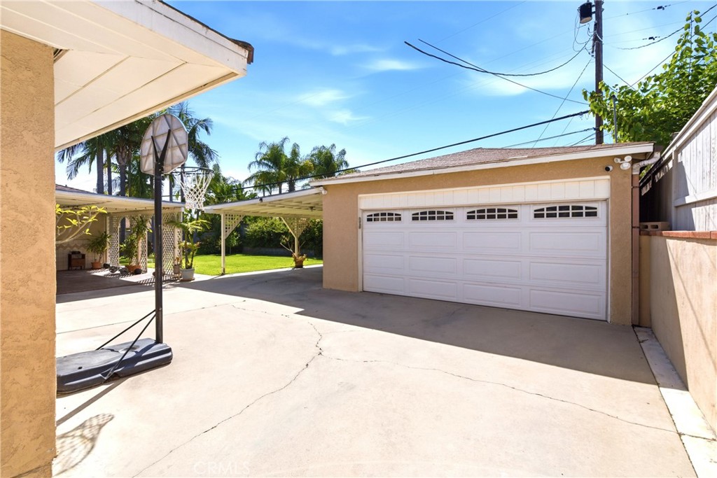321 N 18th