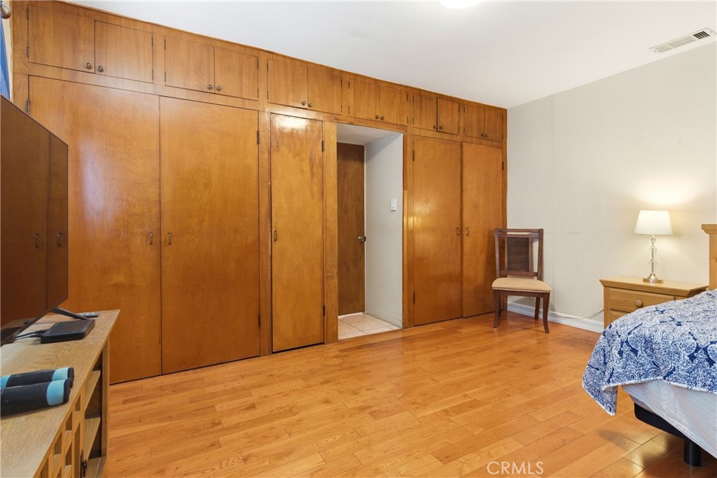 321 N 18th
