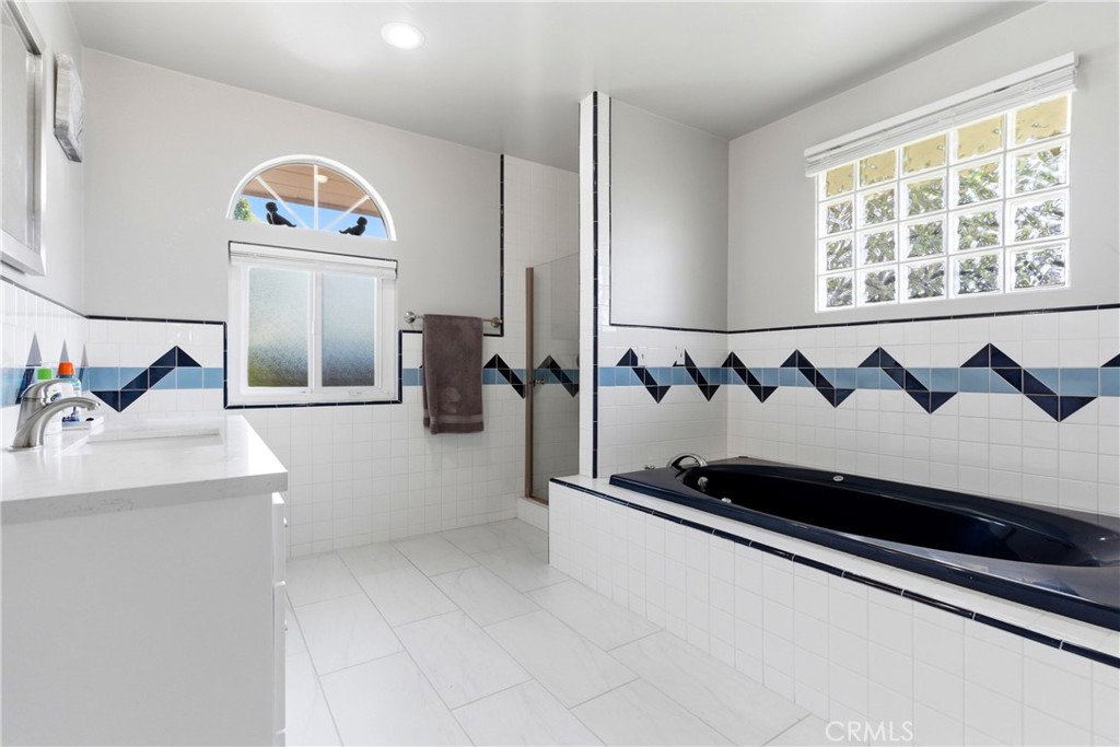 321 N 18th