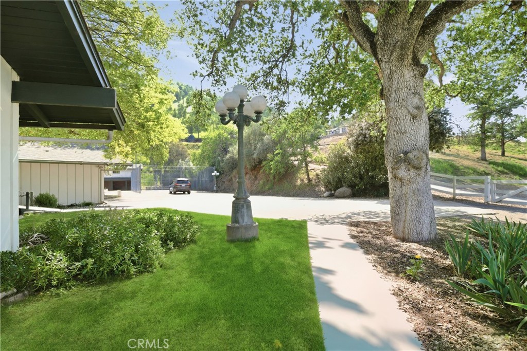 33295 Globe Dr