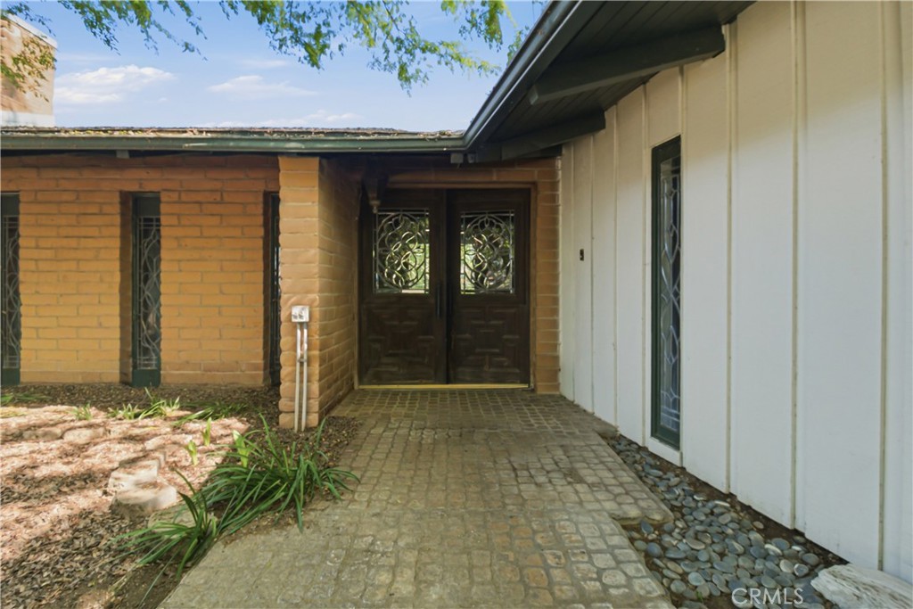 33295 Globe Dr