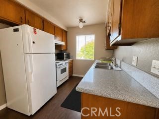 33295 Globe Dr