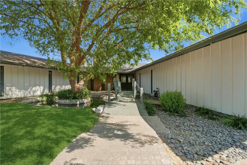 33295 Globe Dr
