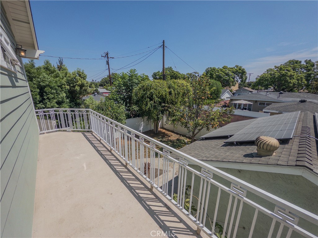 3402 Palo Verde Avenue