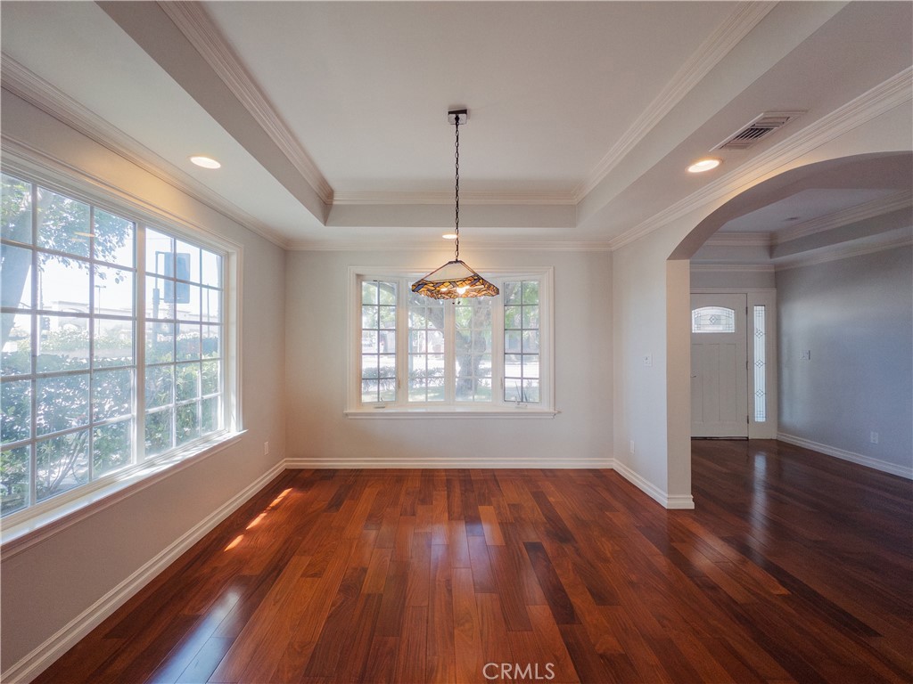 3402 Palo Verde Avenue