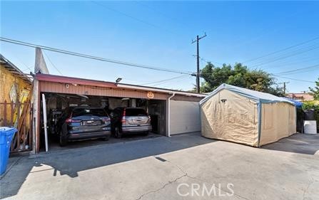 2526 Flower Street