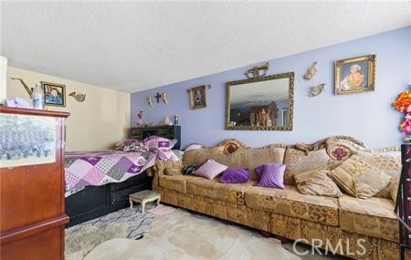 2526 Flower Street