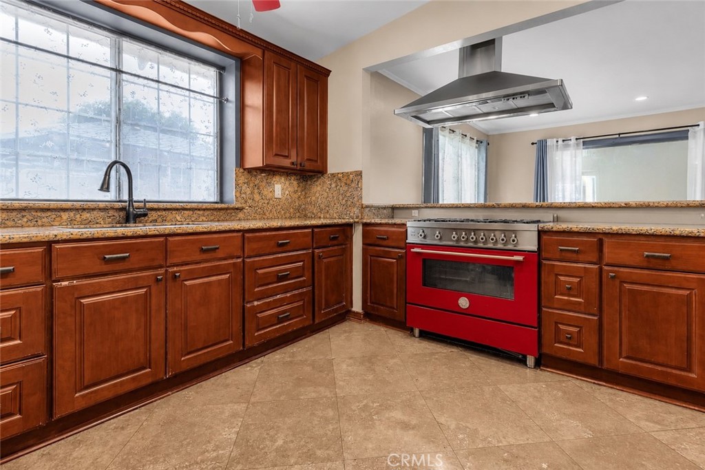 1140 Sturbridge