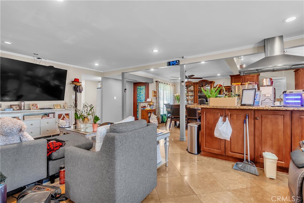 1140 Sturbridge