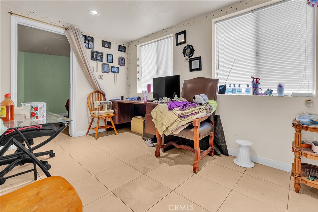 1140 Sturbridge