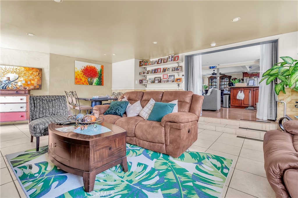 1140 Sturbridge
