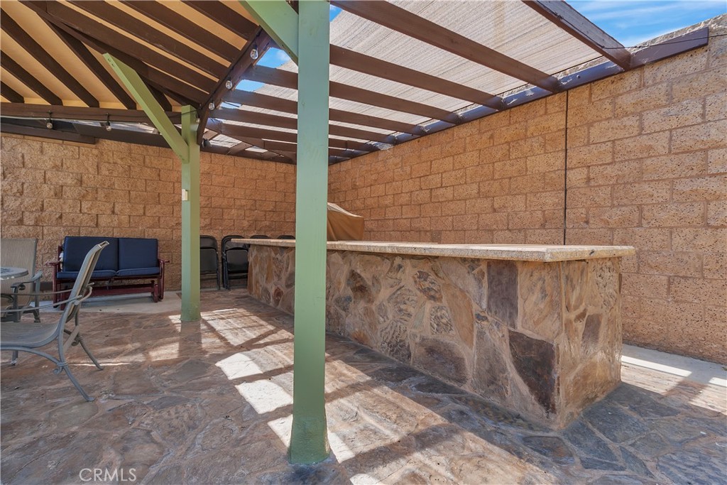 1140 Sturbridge