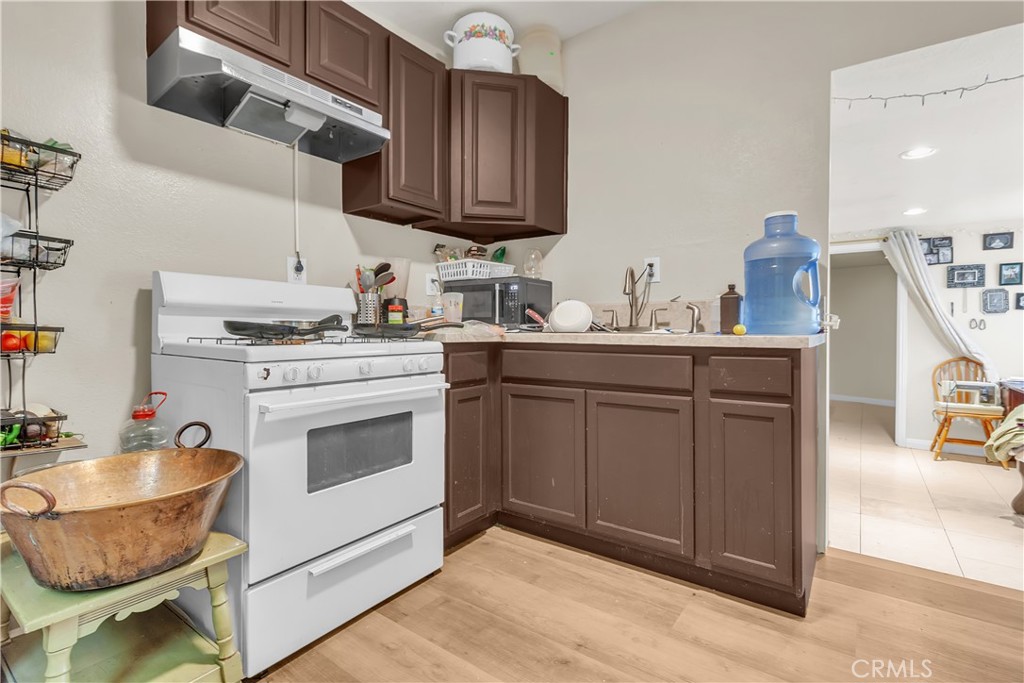 1140 Sturbridge