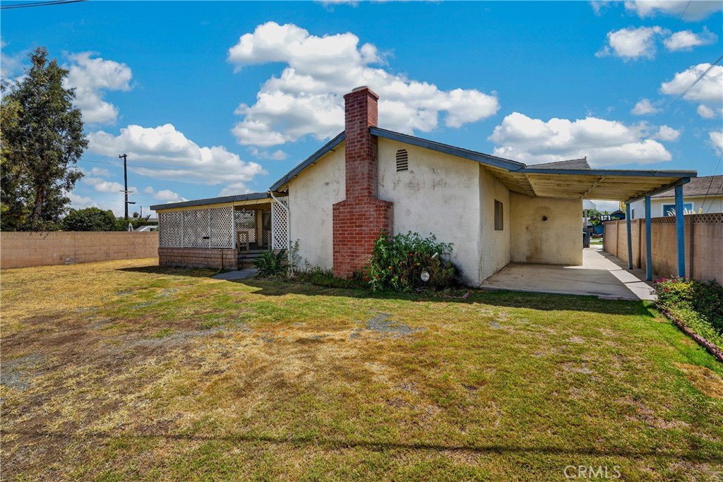 1126 N Center Street